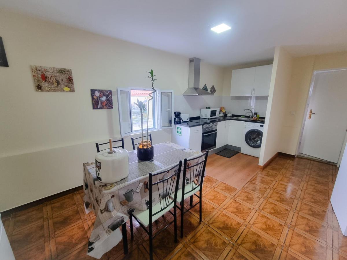 Cozy House In Central Sanatana, Near Top Hiking Trails And Levadas, Pico Ruivo Santana  Bagian luar foto
